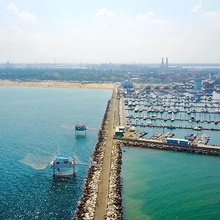 Dubai Marina, 300 Meters From The Sea * Marina di Ravenna